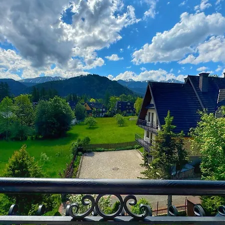 Zbojnik Homestay *